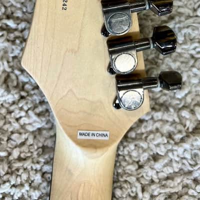 Dean C380F TAB Electric Guitar Custom 380 Floyd C380Ftab Trans Amberburst Guitar image 6