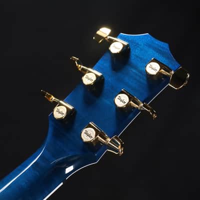 Taylor Custom Shop Grand Auditorium Spruce Top Quilt AAA Maple Back & Sides with Hardcase Transparent Blue 092 image 6