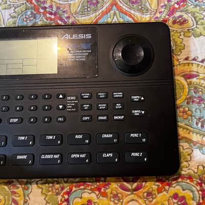 Alesis SR-16 Drum Machine image 4