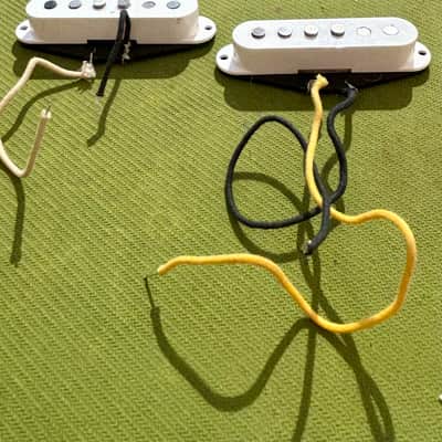 Fender Stratocaster '62 Reissue Pickups - 1990s - Need Rewind image 4