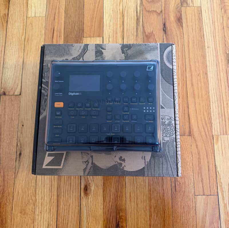 Elektron Digitakt II with DeckSaver image 1