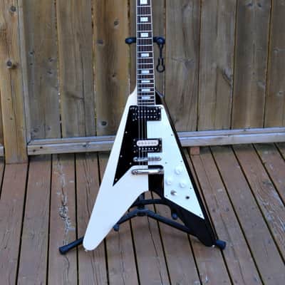ESP/Edwards Flying V M. Shenker Model 2006 (black and white) image 1