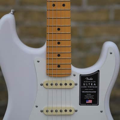 Fender American Ultra Luxe Vintage '50s Stratocaster, Maple Fingerboard - White Blonde image 5