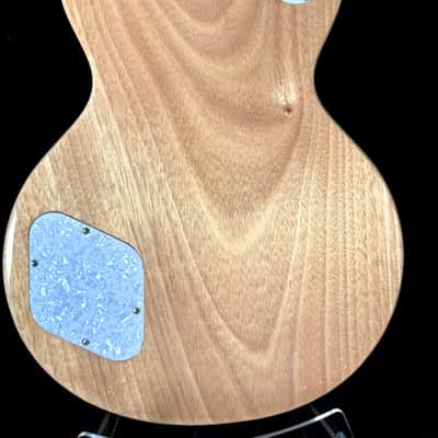 Scott Vogel Guitars Skye 2025 - Blue Quilted Maple image 6
