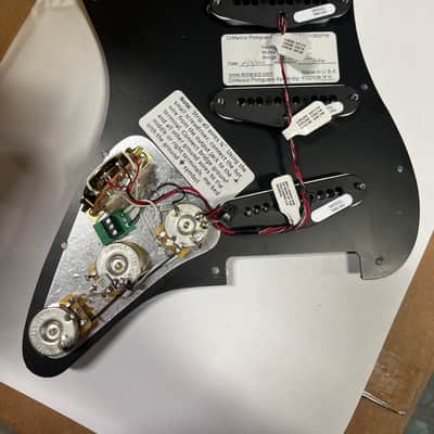 DiMarzio RICHIE KOTZEN STRAT® REPLACEMENT PICKGUARD 2026 - Black image 4