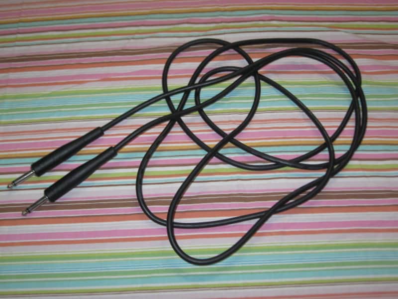 lightly used genuine Fender instrument cable, 10 feet, black PVC - Professional OFC (oxygen-free copper) Noiseless Instrument Cable (1/4" Straight TS Male to 1/4"Straight TS Male plugs) image 1