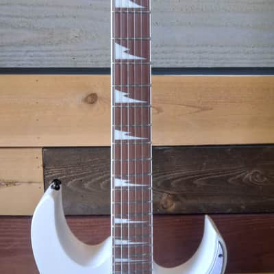 Ibanez - RG450DXB | RG Standard Series Electric Guitar / White image 3
