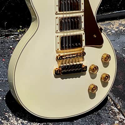 Gibson Les Paul Aldo Nova 1986 Custom Shop Polaris White 1 of 25 produced image 3