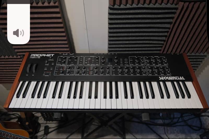 Sequential Prophet Rev2 61-Key 8-Voice Polyphonic Synthesizer