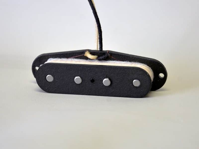 Lindy Fralin '51 P Bass Single Coil stock pickup - black image 1