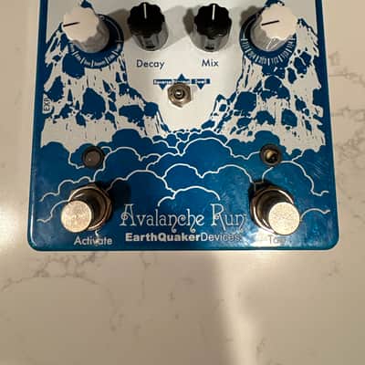 EarthQuaker Devices Avalanche Run Stereo Reverb & Delay with Tap Tempo V2 2018 - Present - Various