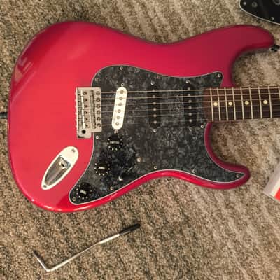 Fender Standard Stratocaster FSR with Rosewood Fretboard 2009 - 2017 - Candy Apple Red Burst with Locking Tuners and Upgraded Pick-ups image 7