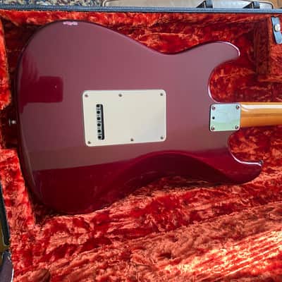 Fender American Standard Stratocaster with Maple Fretboard 1990 - 1993 - Midnight Wine image 3