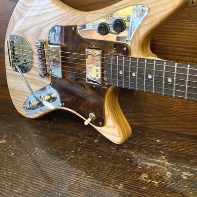 DiPinto Guitars — New & Used