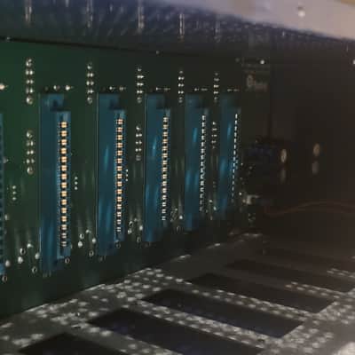 Radial Workhorse Powerhouse 10-Slot Powered 500 Series Rack image 3