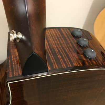 Taylor 612ce Grand Concert Acoustic/Electric Guitar with Hardshell Case 2015 Natural image 13