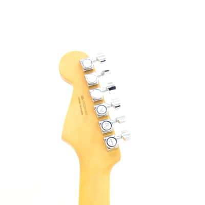 Fender American Ultra Stratocaster HSS 2022 Ultraburst image 15