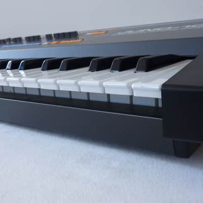 Roland Juno 106 - Serviced image 8