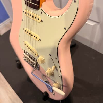 Fender American Original '60s Stratocaster with Rosewood Fretboard 2020 - 2022 Shell Pink image 3