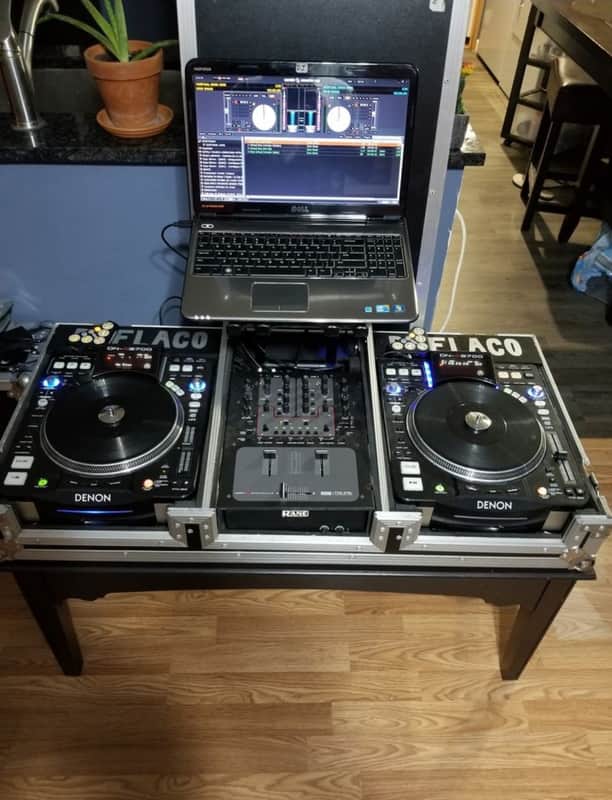 (2) Denon DN-S3700 CDJs. (1) RANE TTM 57SL. (1) MARATHON CASE. DN-S3700 image 1