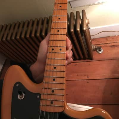 Fender Jazzmaster Mid 2000’s Mustard w/ Black Pickguard, Maple Fretboard image 2
