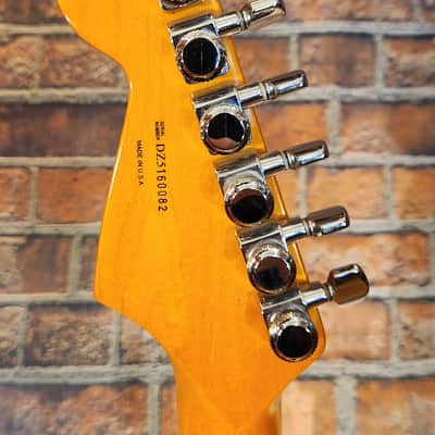 Stratocaster Fender Deluxe Neck, Fender Locking Tuners, Custom Shop ‘63 Pick Ups, MJT Candy Tangerine Body-Hard Case! image 17