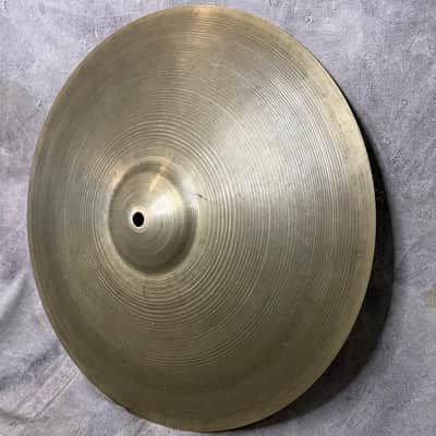 ZILDJIAN 15" "CONCERT" CRASH, 1960's VINTAGE image 4