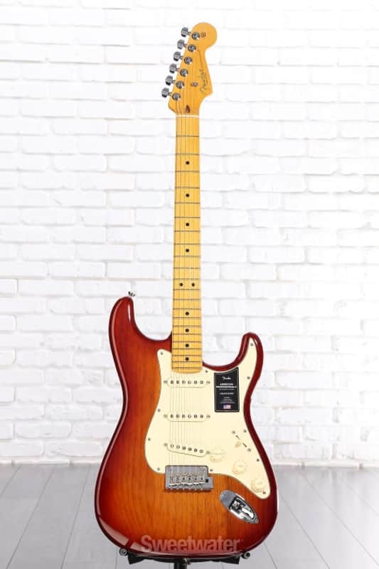 Fender American Professional II Stratocaster - Sienna Sunburst with Maple Fingerboard (StratAP2MSSd1) image 1