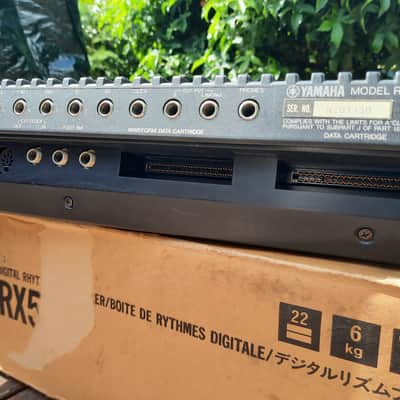 Yamaha RX5 (with box/romcard/manual/psu) Bild 10