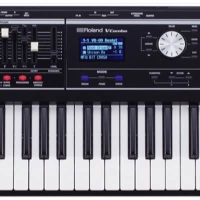 Roland VR-09B V-Combo Live Performance Keyboard, 61-Key, Matte Black image 3