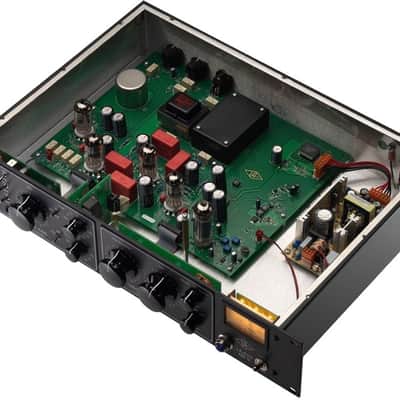 Universal Audio LA-610 MkII Classic Tube Microphone Preamplifier image 3