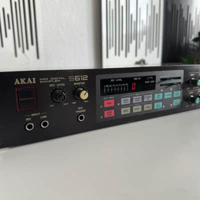 Akai S612 MIDI Digital Sampler 1985 12bit sp1200 lofi analog digital image 4