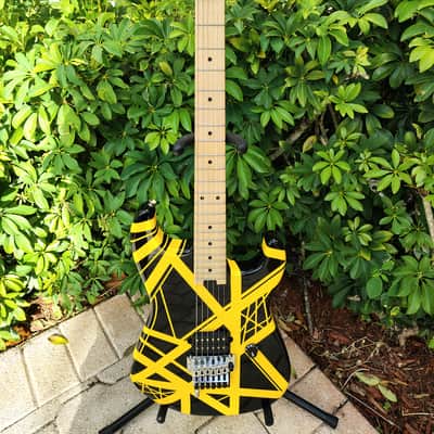 EVH Bumblebee Eddie Van Halen Black Yellow Striped Series *UNPLAYED* 2013 image 1