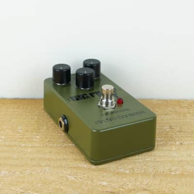 Electro-Harmonix Green Russian Big Muff Distortion/Sustainer Reissue image 3