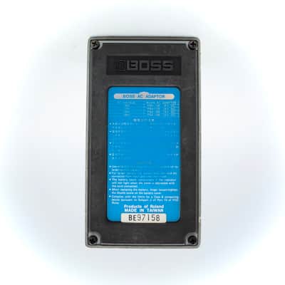 Boss DD-3 Digital Delay 1993 Made in Taiwan Blue Label Guitar Effect Pedal BE97158 image 4