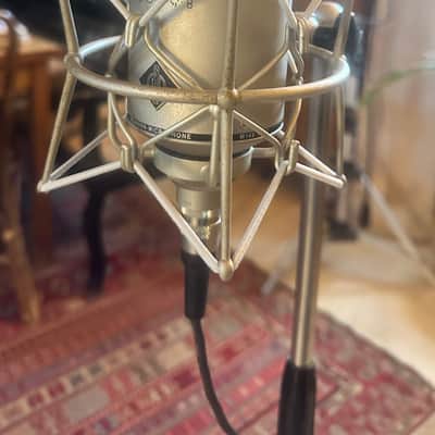 Neumann M 149 Large Diaphragm Multipattern Tube Condenser Microphone 1999 - Present - Nickel image 7