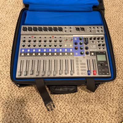 Zoom LiveTrak L-12 Digital Mixer / Recorder 2010s - Grey / Blue image 2