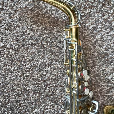 Conn 24 m  alto  sax saxaphone saxophone made in the USA case image 9