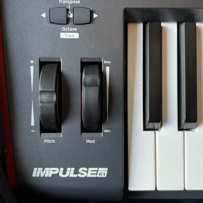 Novation Impulse 61 MIDI Keyboard Controller 2011 - Present - Gray image 2