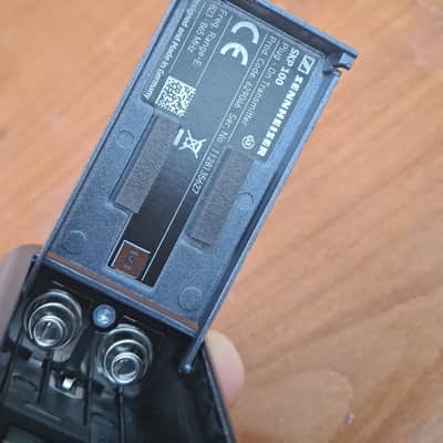 Sennheiser 🎤 Sennheiser SKP 100 G3 Plug-On Transmitter – 823–865 MHz (E Band) imagen 2