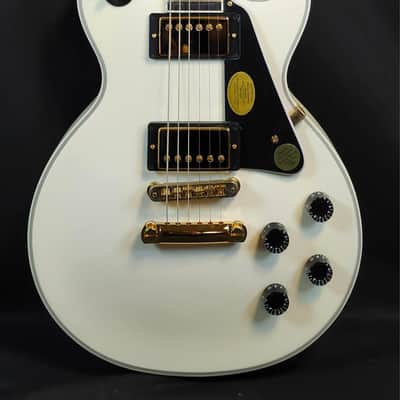 Gibson Vintage 2001 Les Paul Custom, Alpine White, Gold Hardware, w/HSC, Just Unboxed image 10