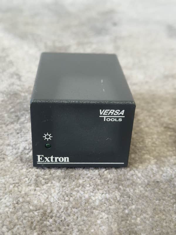 Extron YCV 100 S-Video to Composite Converter – Very Good image 1