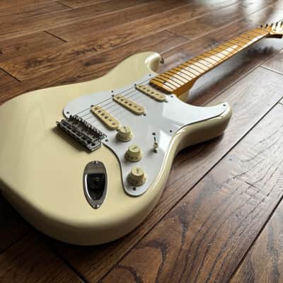 2011 Fender ST-57 Stratocaster ‘57 Reissue Vintage White MIJ Japan image 4