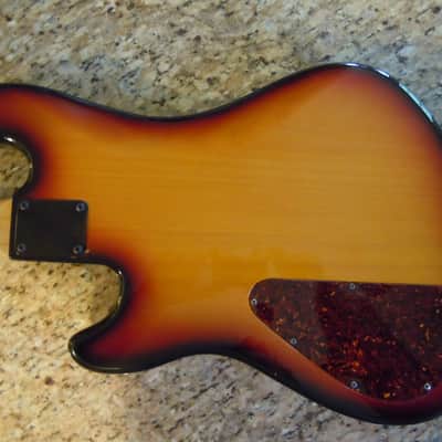 A-BASSES (A-BASS) Jade Bass by Albey Balgochian image 2