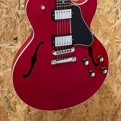 Pre Owned Gibson 2003 ES-135 Limited Edition Slimline - Cherry Inc. Case image 3