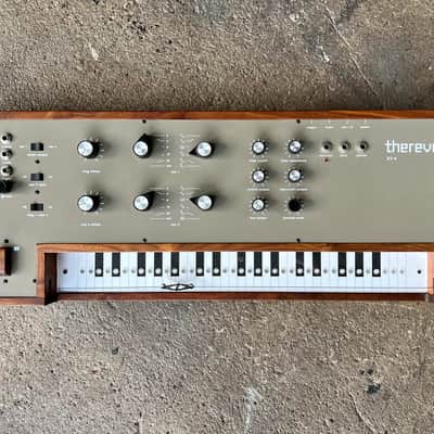 Used Therevox ET-4 image 1