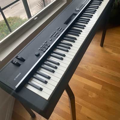 Yamaha CP4 Wooden Key Stage Piano 2010s - Black image 2