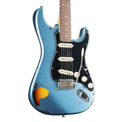 Vintage Vintage Icon V6MRGHB Distressed Gun Hill Blue over Sunburst - Electric Guitar image 5