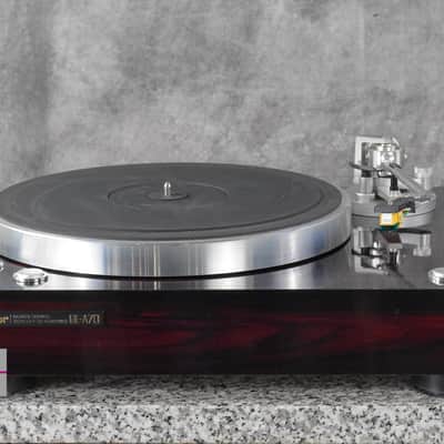 Victor QL-A70 Auto-Lift Stereo Record Player in Very Good Condition image 4