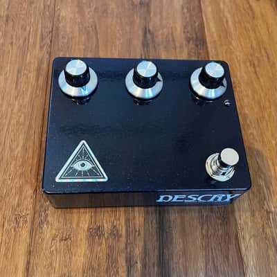 Seeker Electric Effects Descry fuzz image 2